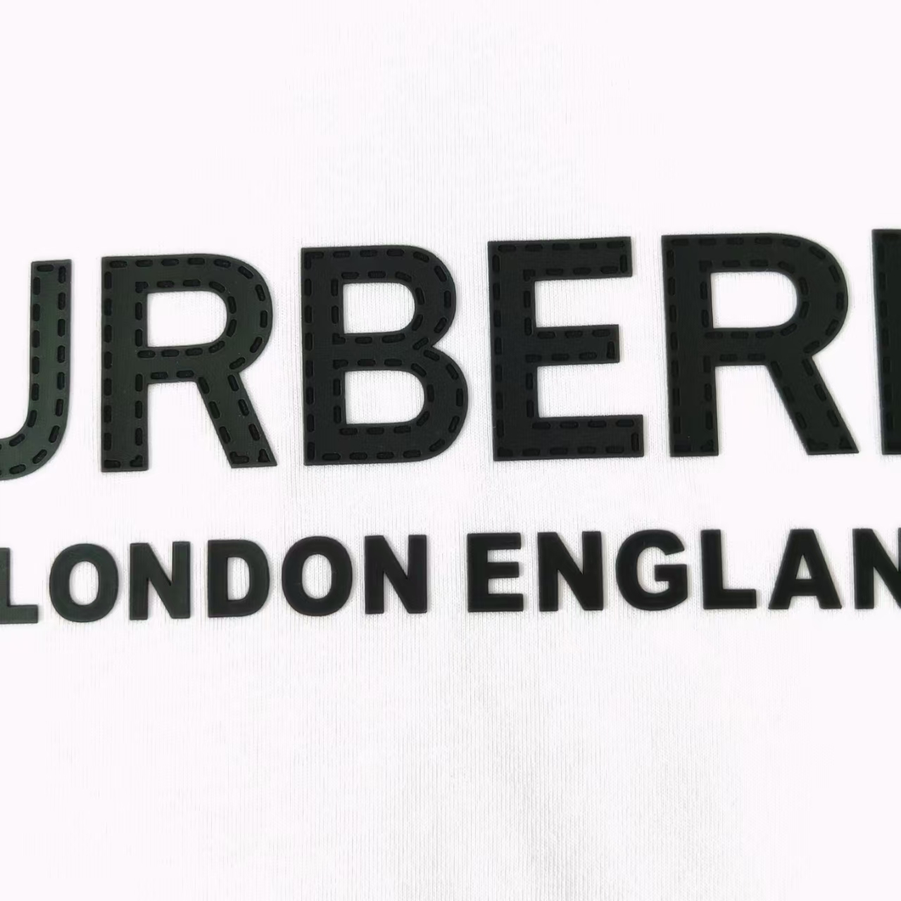 BURBERRY/巴宝莉 胸前之母logo印花短袖T恤