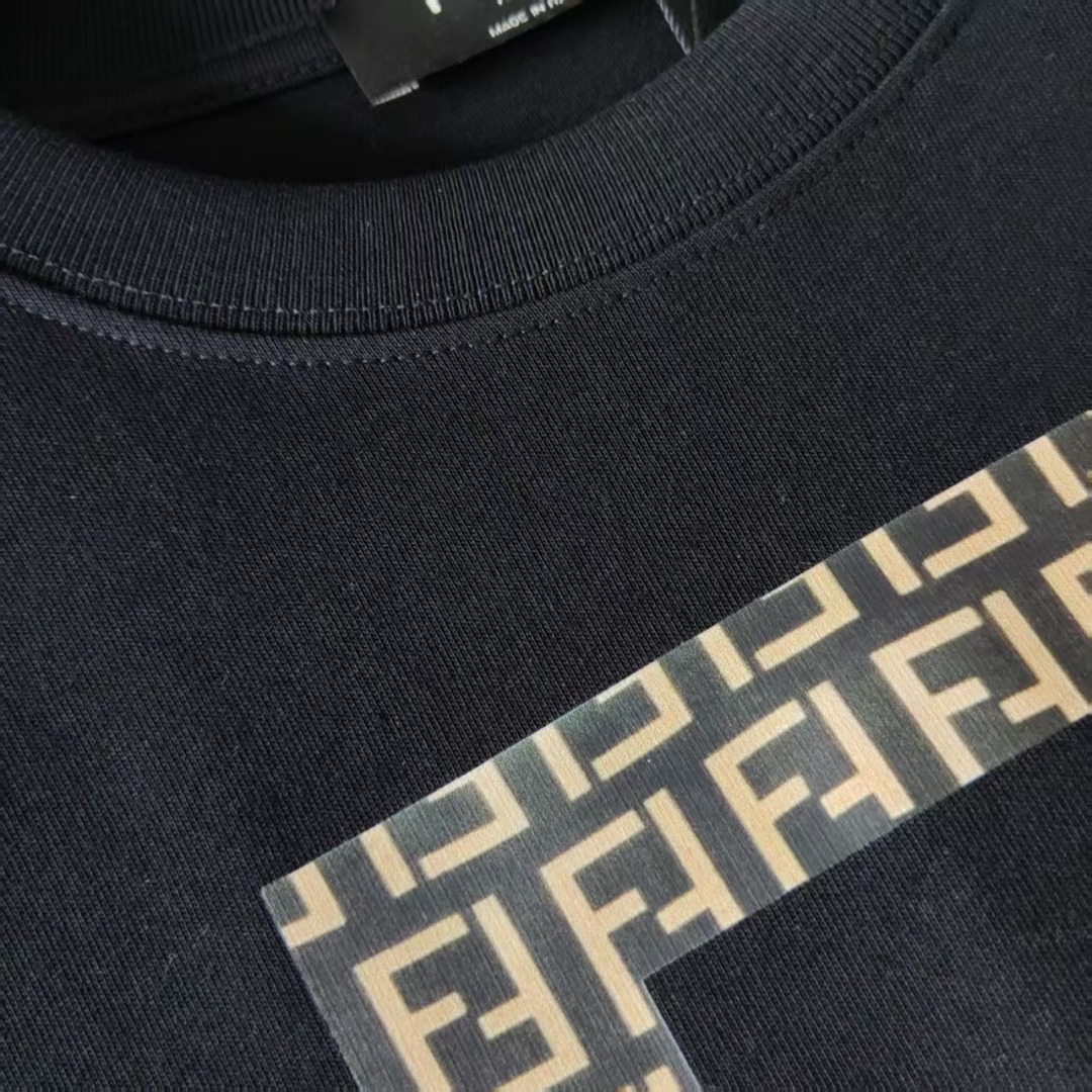 FENDI/芬迪 双FF公仔熊印花短袖