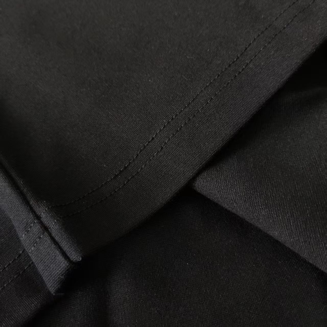 BURBERRY/巴宝莉 植绒TB字母logo休闲短裤
