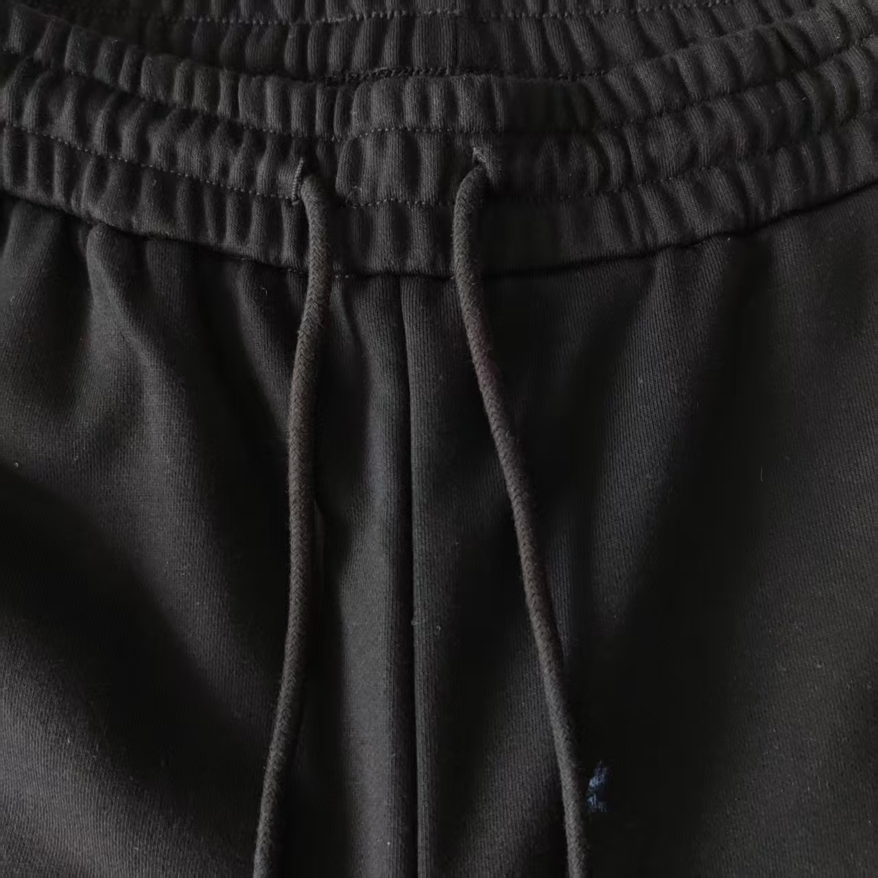 LouisVuitto/路易威登 手绘手工涂鸦logo标识五分裤