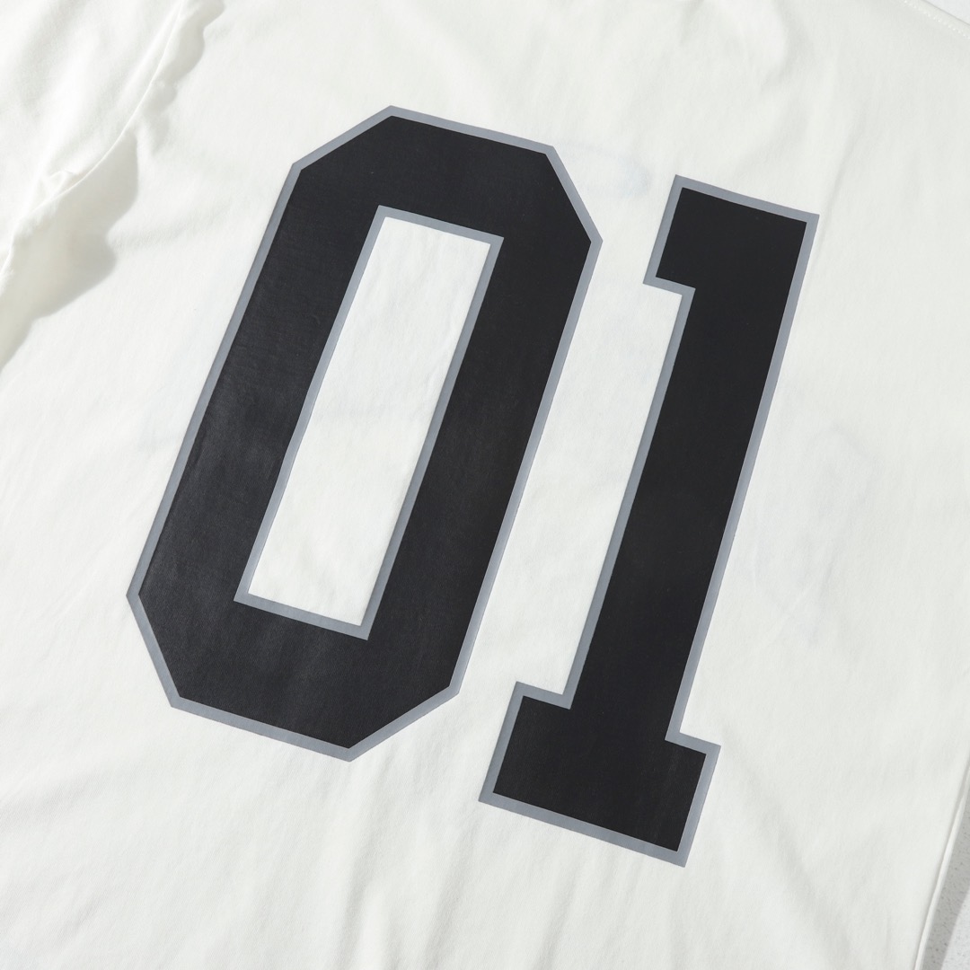 BALENCIAGA巴黎世家 BASKETBALL 系列 01号球衣短袖T恤 黑色 白色-Chinese UA Cheap High Quatity Brand Clothes Bags handbags Sneakers wholesale wholesaler seller from China Factory suppliers Fashion Clothing Shoes best Quality Beautiful Price BALENCIAGA巴黎世家 BASKETBALL 系列 01号球衣短袖T恤 黑色 白色