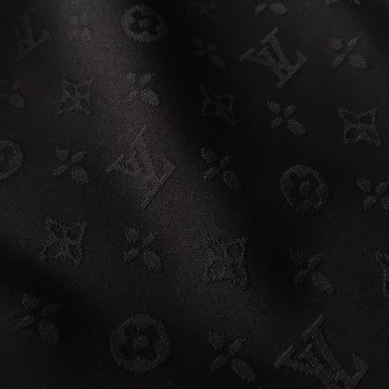 Louis vuitton 路易威登 满印老花提花凹凸短裤