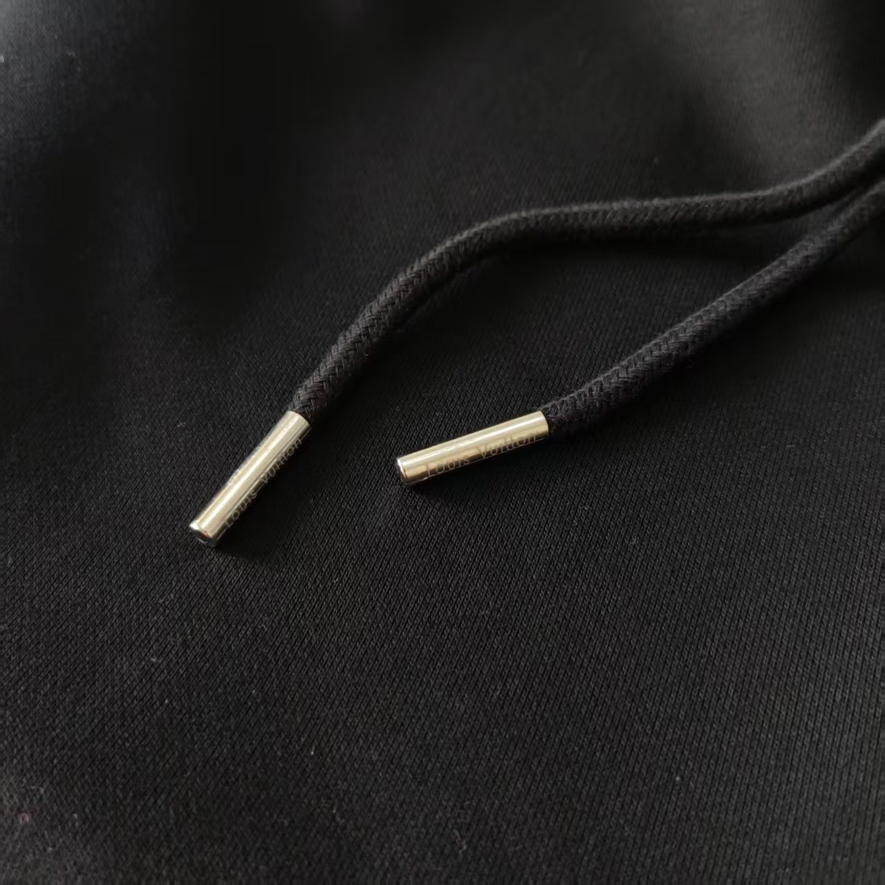 Louis Vuitton/路易威登 贴布字母logo休闲短裤 黑色