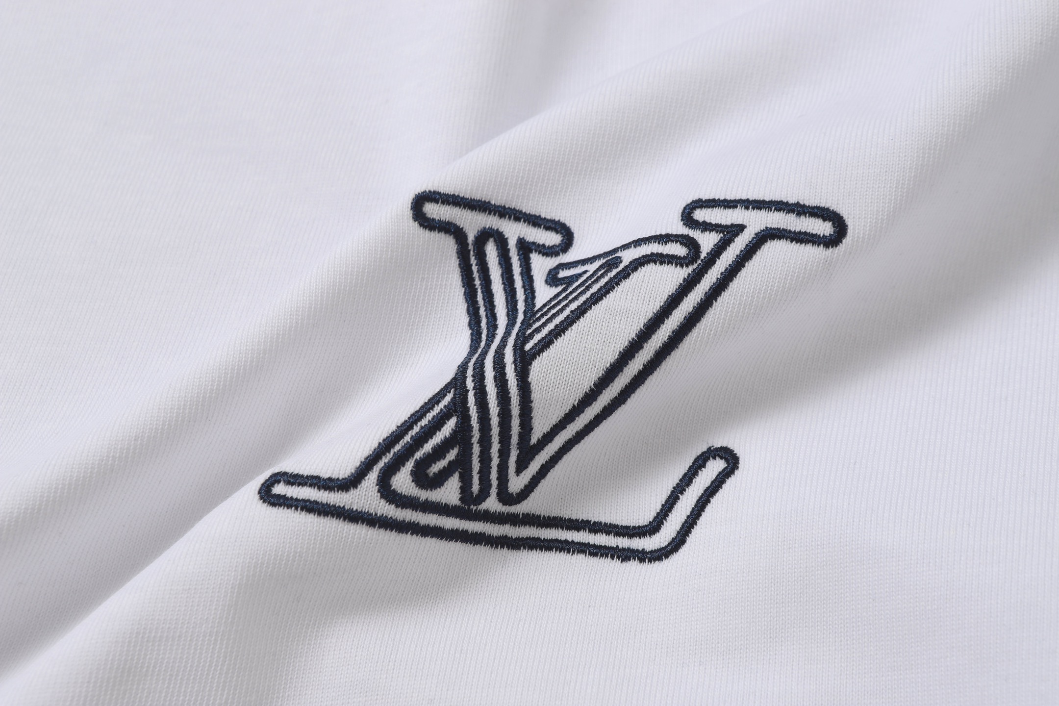 LOUIS VUITTON 路易威登 老花肩膀短袖