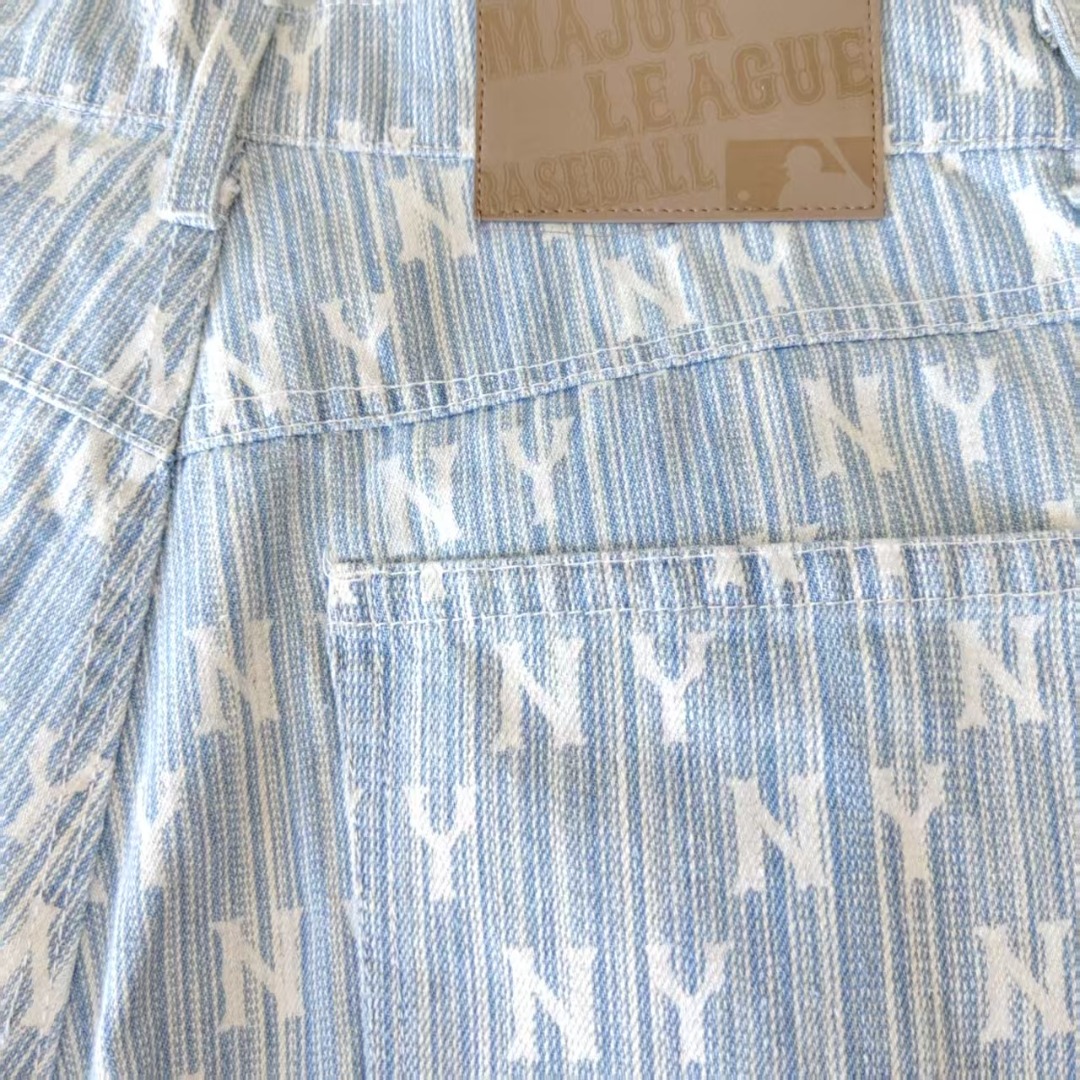MLB/洋基队 NY满印水洗牛仔五分短裤 NY满印