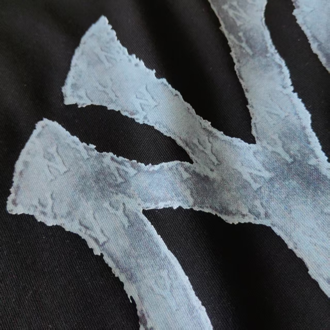 mlb/洋基队 前后字母印花logo短袖T桖 黑色 白色-Chinese UA Cheap High Quatity Brand Clothes Bags handbags Sneakers wholesale wholesaler seller from China Factory suppliers Fashion Clothing Shoes best Quality Beautiful Price mlb/洋基队 前后字母印花logo短袖T桖 黑色 白色