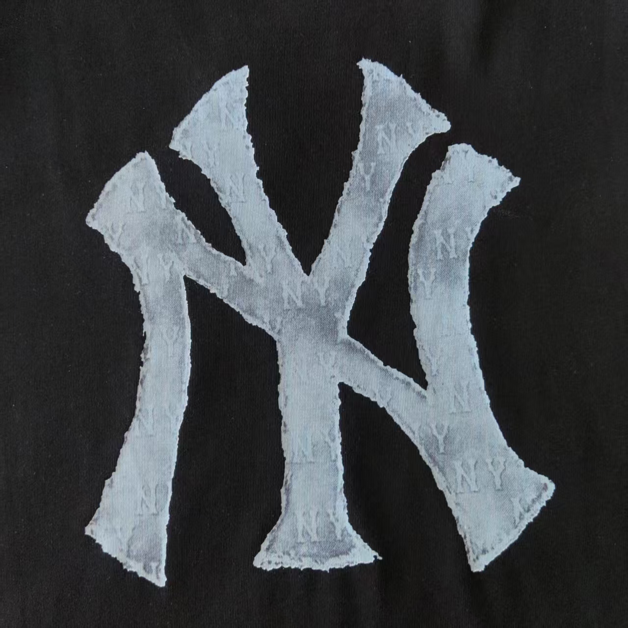 mlb/洋基队 前后字母印花logo短袖T桖 黑色 白色-Chinese UA Cheap High Quatity Brand Clothes Bags handbags Sneakers wholesale wholesaler seller from China Factory suppliers Fashion Clothing Shoes best Quality Beautiful Price mlb/洋基队 前后字母印花logo短袖T桖 黑色 白色