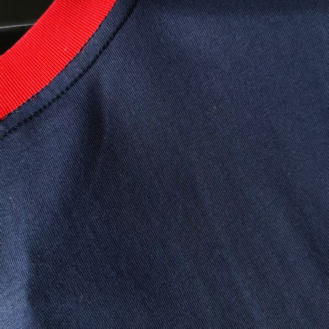 Gucci/古驰 双Glogo樱桃吊坠短袖T桖 蓝/米白-Chinese UA Cheap High Quatity Brand Clothes Bags handbags Sneakers wholesale wholesaler seller from China Factory suppliers Fashion Clothing Shoes best Quality Beautiful Price Gucci/古驰 双Glogo樱桃吊坠短袖T桖 蓝/米白