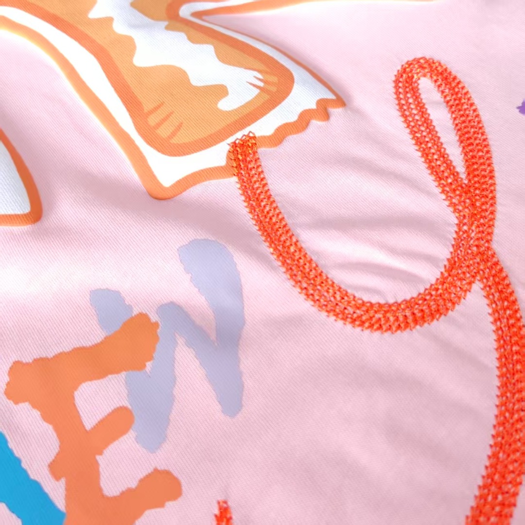 MLB 联名款 棕榈树落日浮雕短袖T桖奶油杏 粉色 蓝色