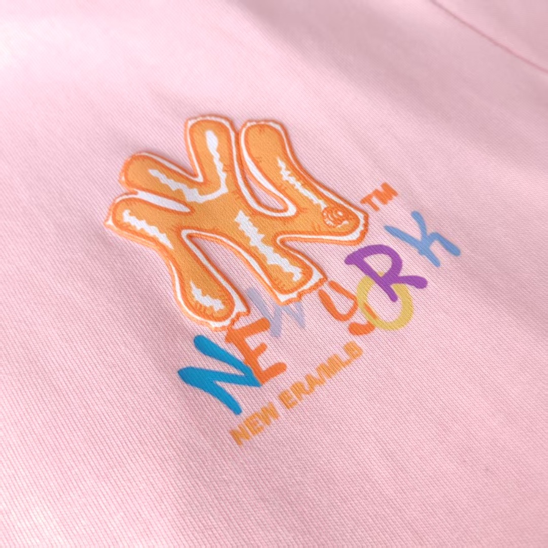 MLB 联名款 棕榈树落日浮雕短袖T桖奶油杏 粉色 蓝色