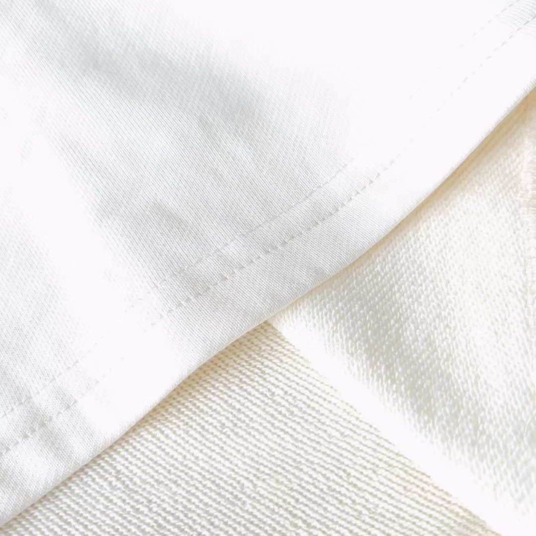 MLB 大logo字母印花短裤奶油色 黑色