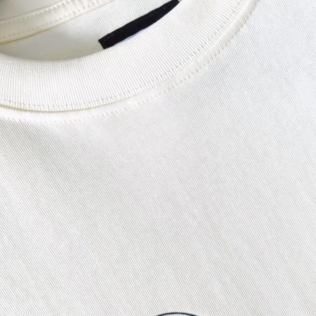 New Era × MLB联名 胜利密码字母印花短袖T恤-Chinese UA Cheap High Quatity Brand Clothes Bags handbags Sneakers wholesale wholesaler seller from China Factory suppliers Fashion Clothing Shoes best Quality Beautiful Price New Era × MLB联名 胜利密码字母印花短袖T恤