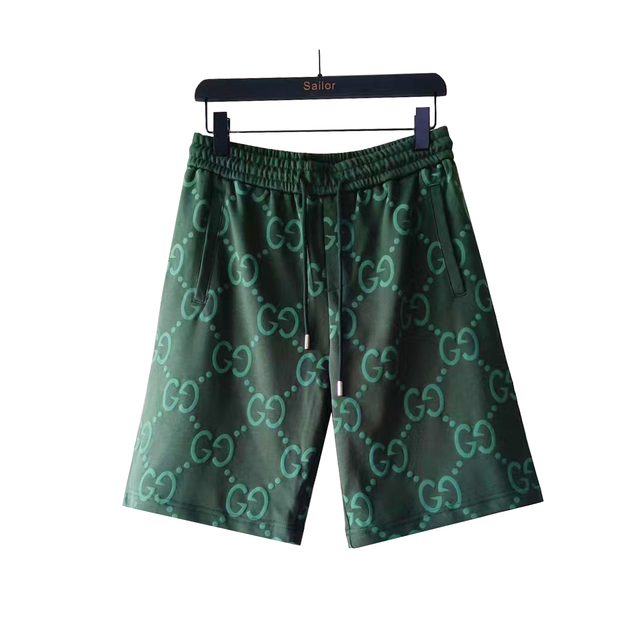 本地自取:💰160 实拍细节图+尺码表
Gucci/古驰 满印双G字母印花短裤
五分裤 高品质纯棉 面料
特别手感 超级质感
舒适柔软透气 休闲宽松版型
潮流男女同款 短裤
颜色:绿色 黑色KQ107@
码数: XS-L