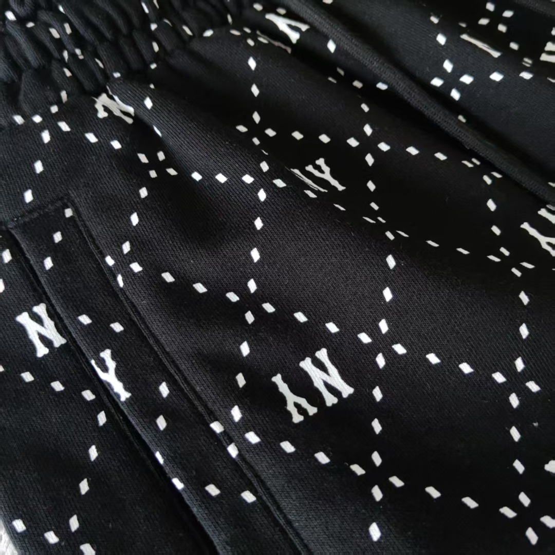 MLB/NY 老花重工满印短裤 满印360克纯棉刺绣短裤黑色 卡其-Chinese UA Cheap High Quatity Brand Clothes Bags handbags Sneakers wholesale wholesaler seller from China Factory suppliers Fashion Clothing Shoes best Quality Beautiful Price MLB/NY 老花重工满印短裤 满印360克纯棉刺绣短裤黑色 卡其