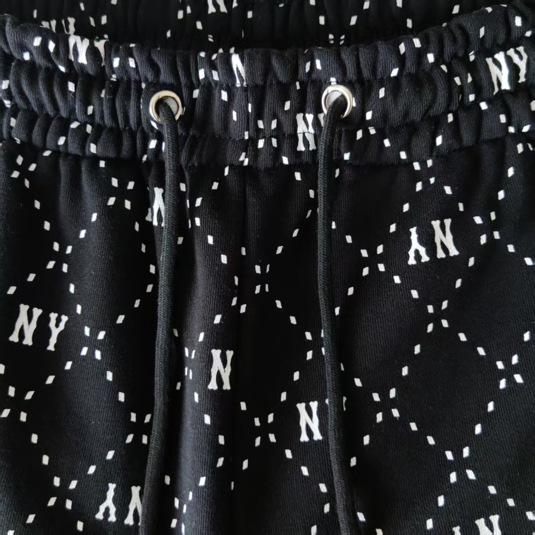 MLB/NY 老花重工满印短裤 满印360克纯棉刺绣短裤黑色 卡其-Chinese UA Cheap High Quatity Brand Clothes Bags handbags Sneakers wholesale wholesaler seller from China Factory suppliers Fashion Clothing Shoes best Quality Beautiful Price MLB/NY 老花重工满印短裤 满印360克纯棉刺绣短裤黑色 卡其