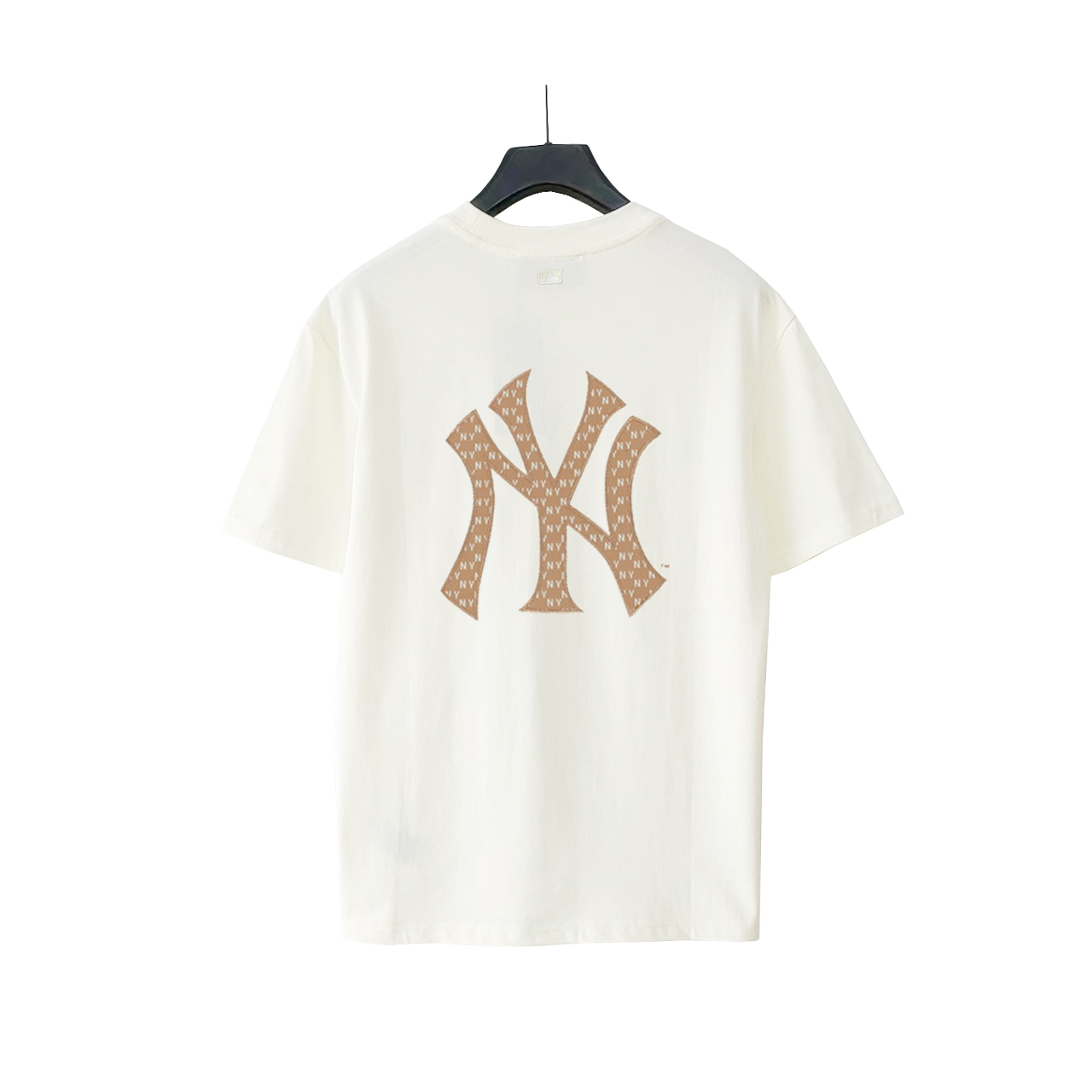MLB 前贴布后刺绣logo字母T恤 黑色 奶油色