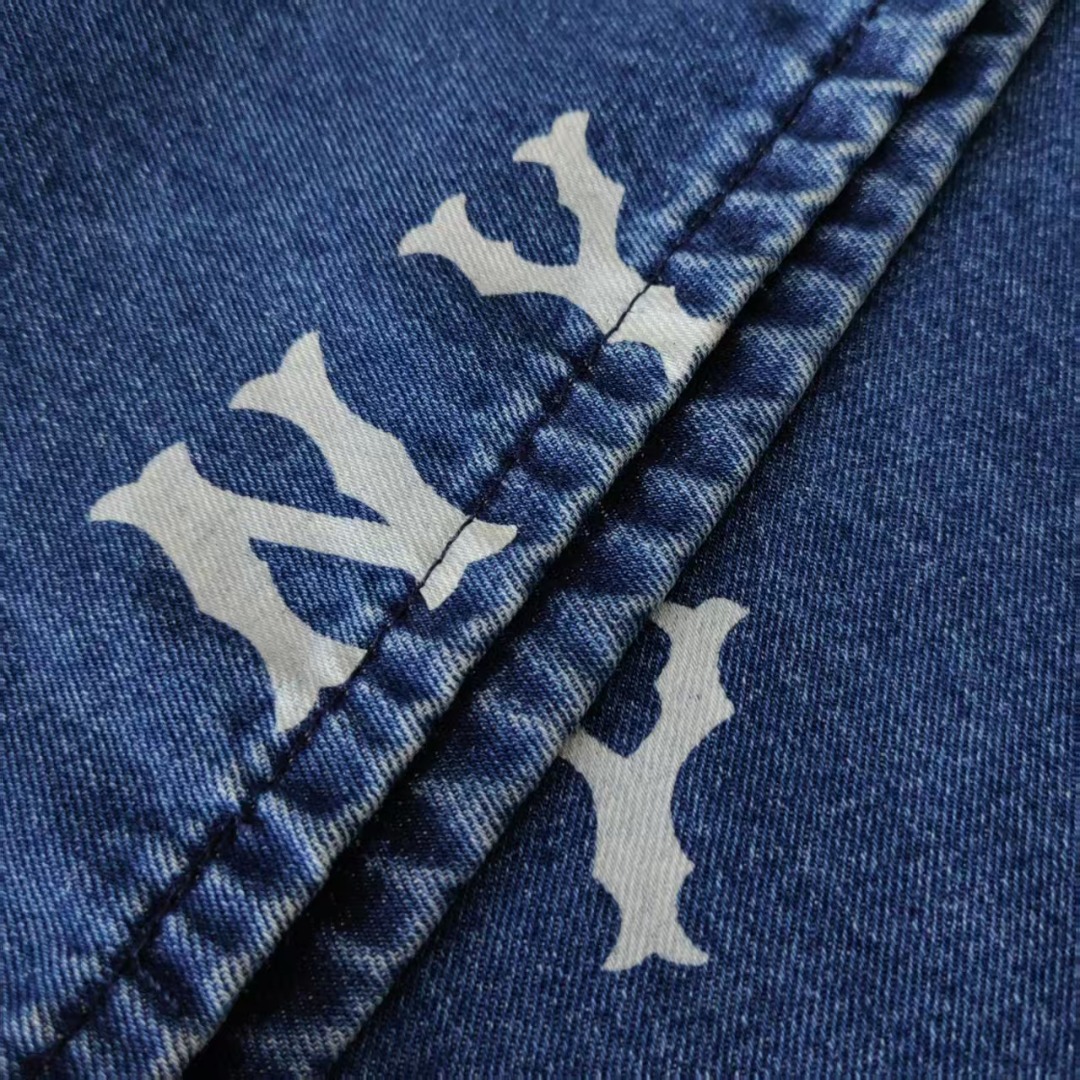 MLB/洋基队 NY满印水洗牛仔长裤靛蓝色-Chinese UA Cheap High Quatity Brand Clothes Bags handbags Sneakers wholesale wholesaler seller from China Factory suppliers Fashion Clothing Shoes best Quality Beautiful Price MLB/洋基队 NY满印水洗牛仔长裤靛蓝色