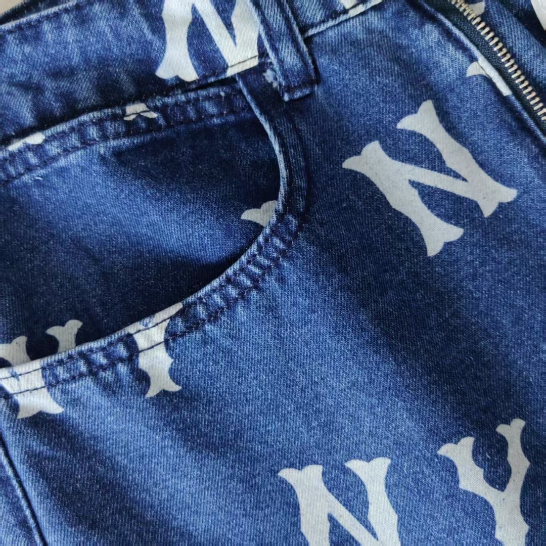 MLB/洋基队 NY满印水洗牛仔长裤靛蓝色-Chinese UA Cheap High Quatity Brand Clothes Bags handbags Sneakers wholesale wholesaler seller from China Factory suppliers Fashion Clothing Shoes best Quality Beautiful Price MLB/洋基队 NY满印水洗牛仔长裤靛蓝色