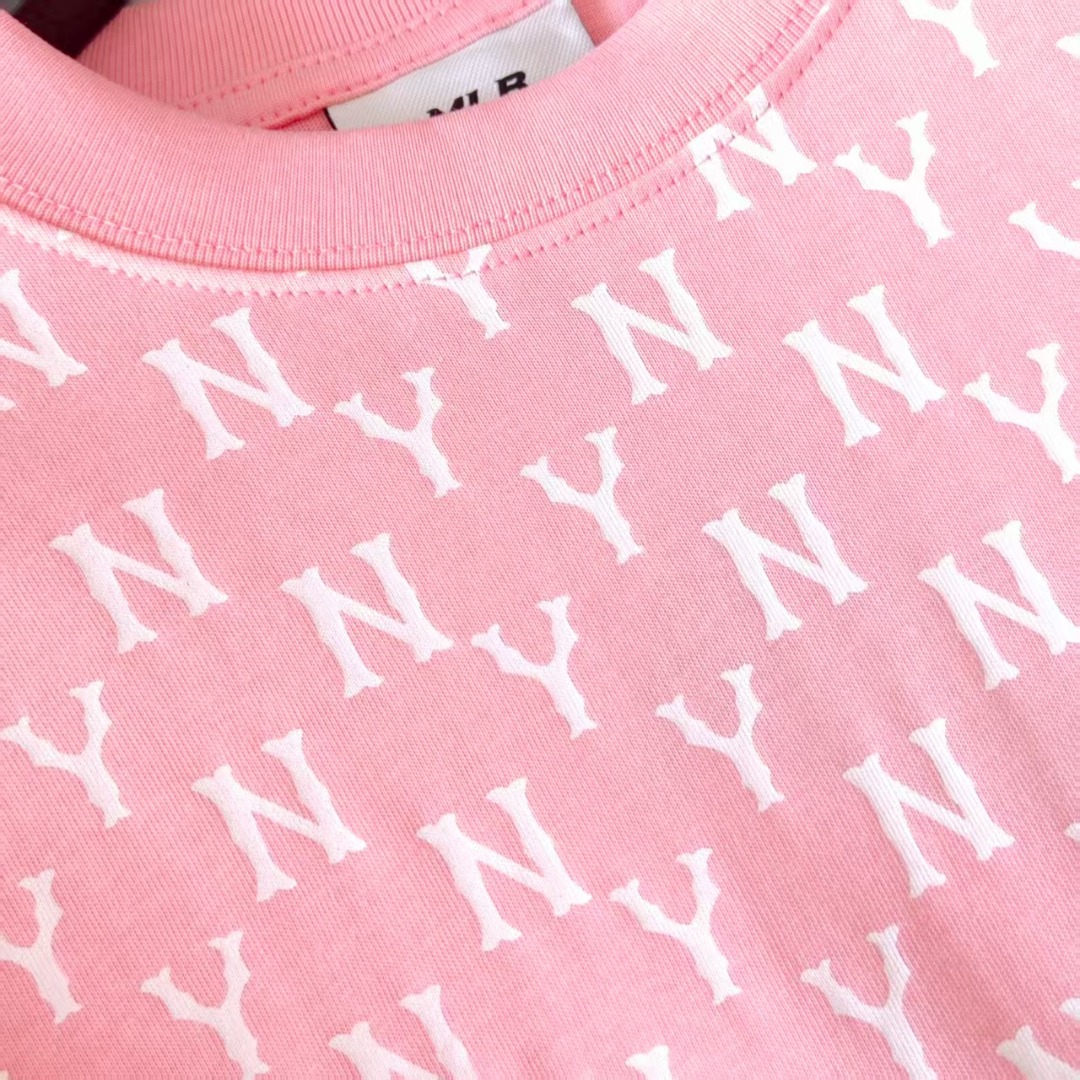 MLB 绣制小标满印字母短袖T桖 黑色 卡其 杏色 藏青 粉色-Chinese UA Cheap High Quatity Brand Clothes Bags handbags Sneakers wholesale wholesaler seller from China Factory suppliers Fashion Clothing Shoes best Quality Beautiful Price MLB 绣制小标满印字母短袖T桖 黑色 卡其 杏色 藏青 粉色