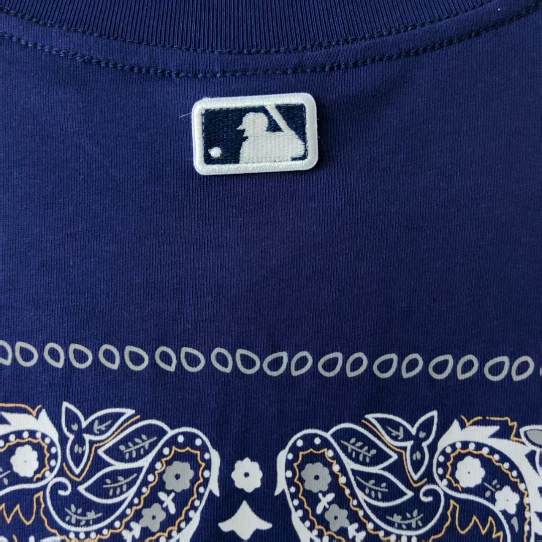 MLB 后背腰果花NY字母大印花T恤 搭配精致腰果花边框 白色 黑色 藏青 天蓝-Chinese UA Cheap High Quatity Brand Clothes Bags handbags Sneakers wholesale wholesaler seller from China Factory suppliers Fashion Clothing Shoes best Quality Beautiful Price MLB 后背腰果花NY字母大印花T恤 搭配精致腰果花边框 白色 黑色 藏青 天蓝