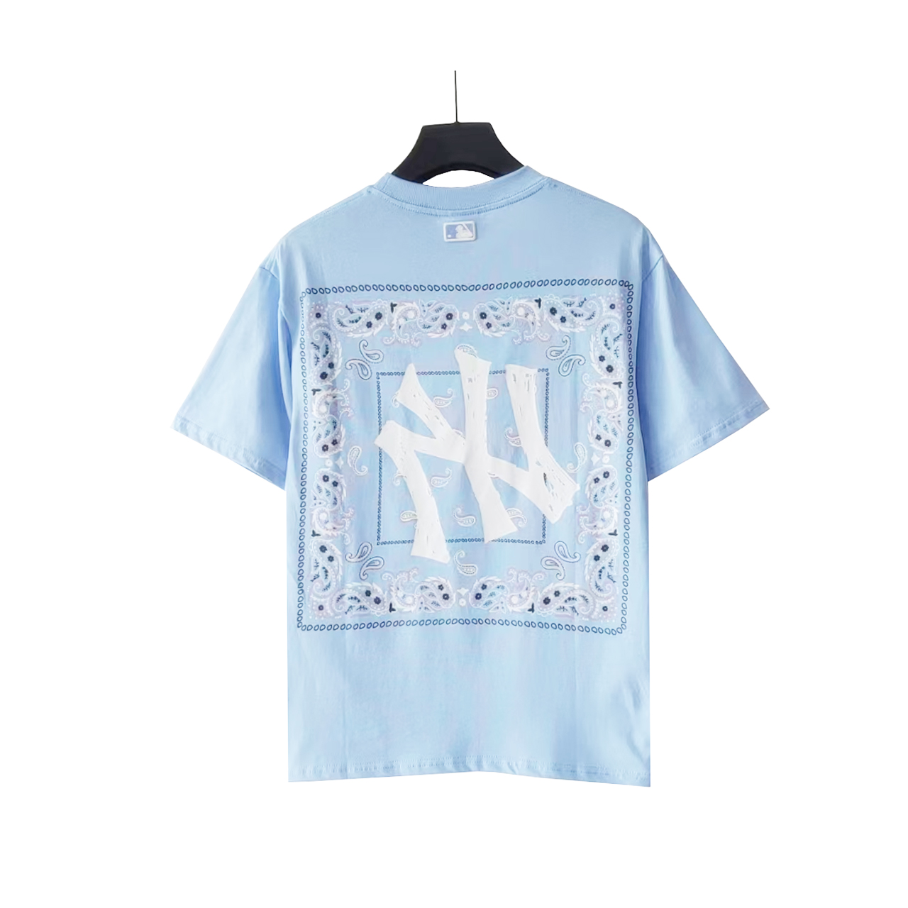 MLB 后背腰果花NY字母大印花T恤 搭配精致腰果花边框-High Quatity Cheap Brand wholesale wholesaler seller Clothes Bags handbags Sneakers Top Fashion Clothing Shoes from China Factory Chinese suppliers best Quality Beautiful Price MLB 后背腰果花NY字母大印花T恤 搭配精致腰果花边框