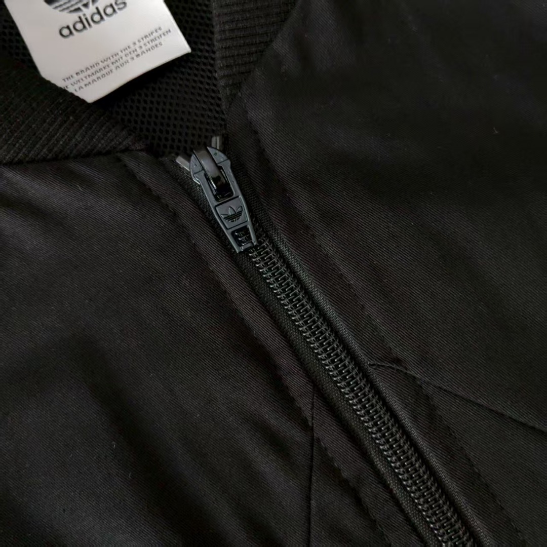 Adidas 阿迪达斯 Sport Performance 三条纹拼色logo标识情侣夹克外套 制拼色logo