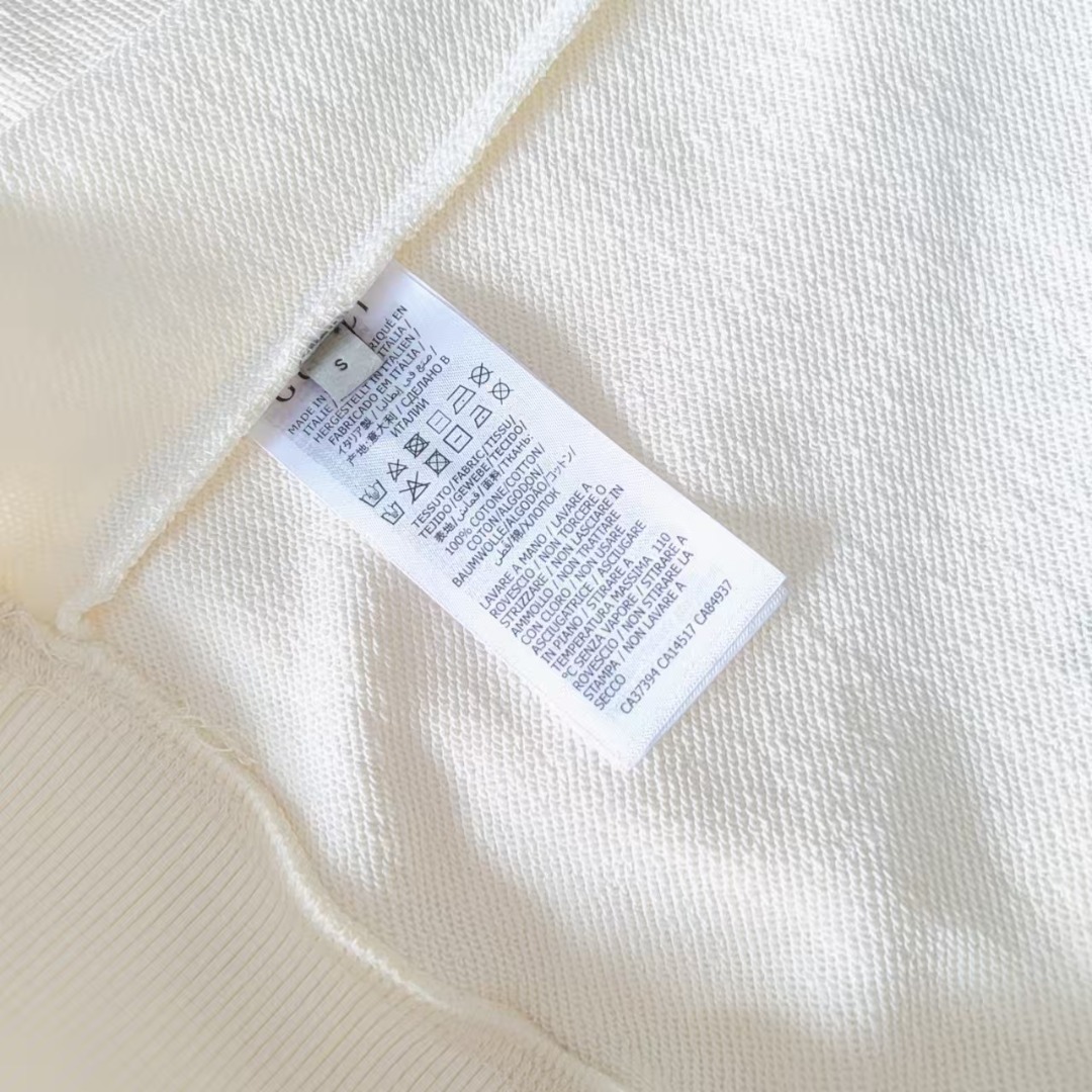 Gucci/古驰 卡通趣味异变的狗圆领卫衣-High Quatity Cheap Brand wholesale wholesaler seller Clothes Bags handbags Sneakers Top Fashion Clothing Shoes from China Factory Chinese suppliers best Quality Beautiful Price Gucci/古驰 卡通趣味异变的狗圆领卫衣