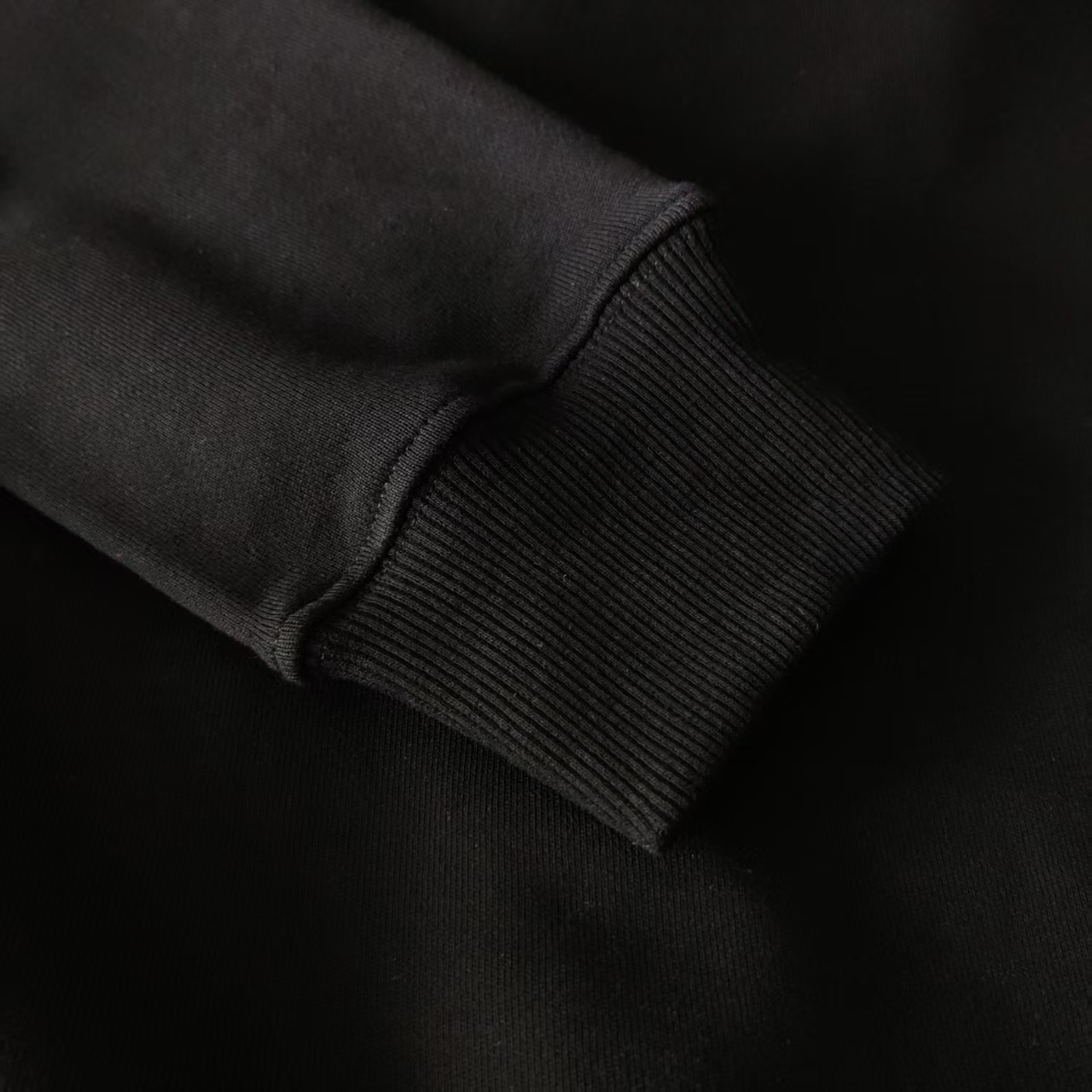 Gucci /古驰 镶钻logo连帽卫衣 黑色