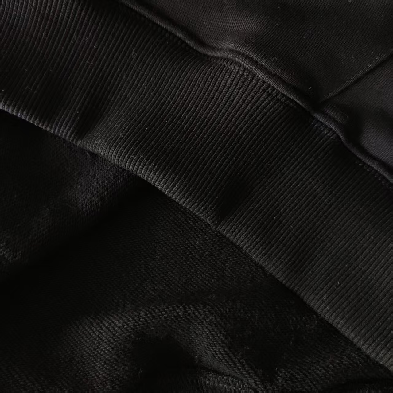 Gucci /古驰 镶钻logo连帽卫衣 黑色