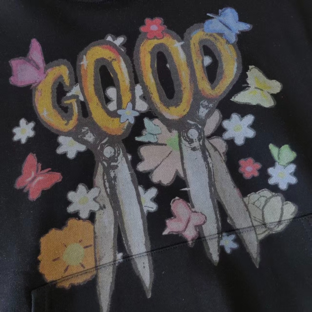 GOODBRAND 蝴蝶鲜花与剪刀蜡笔画连帽卫衣 黑色 灰色