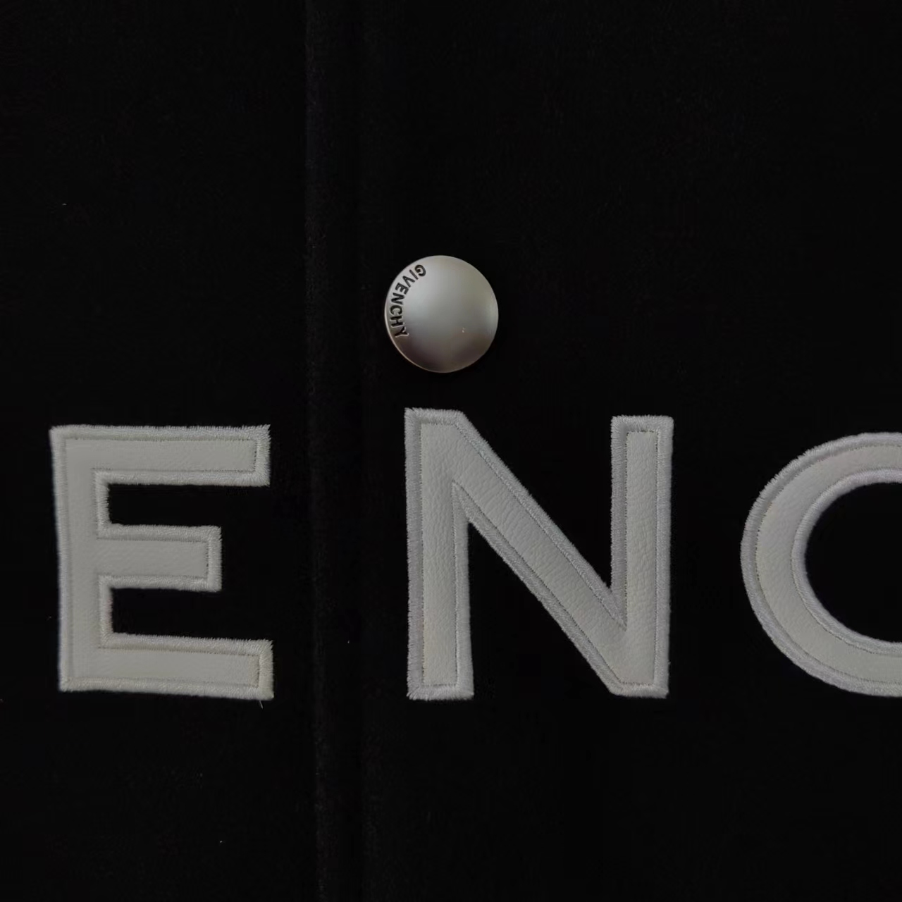 细节图 Givenchy/纪梵希 经典刺绣字母皮袖拼接羊毛呢棒球服夹克