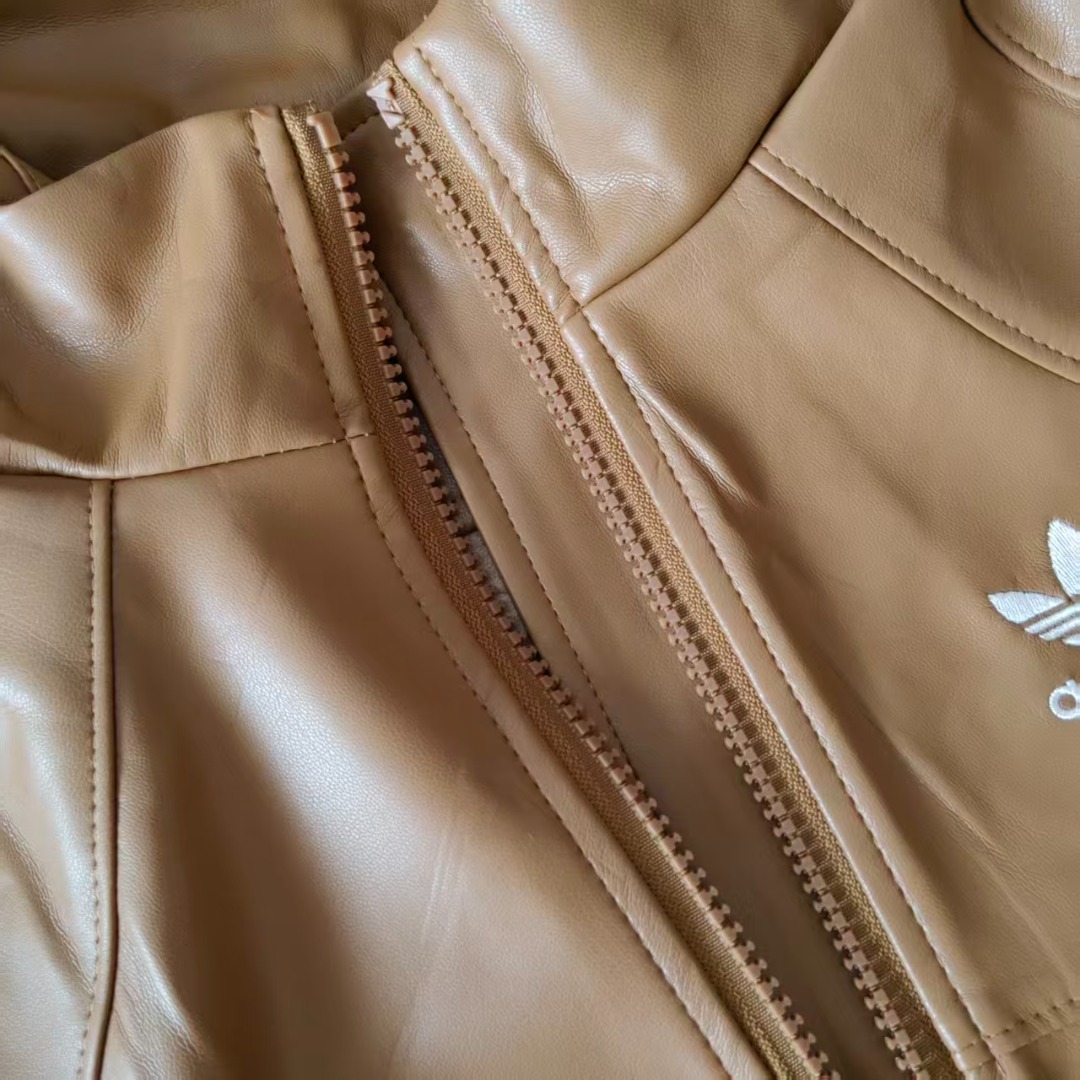 Adidas/阿迪达斯 休闲草皮夹克
