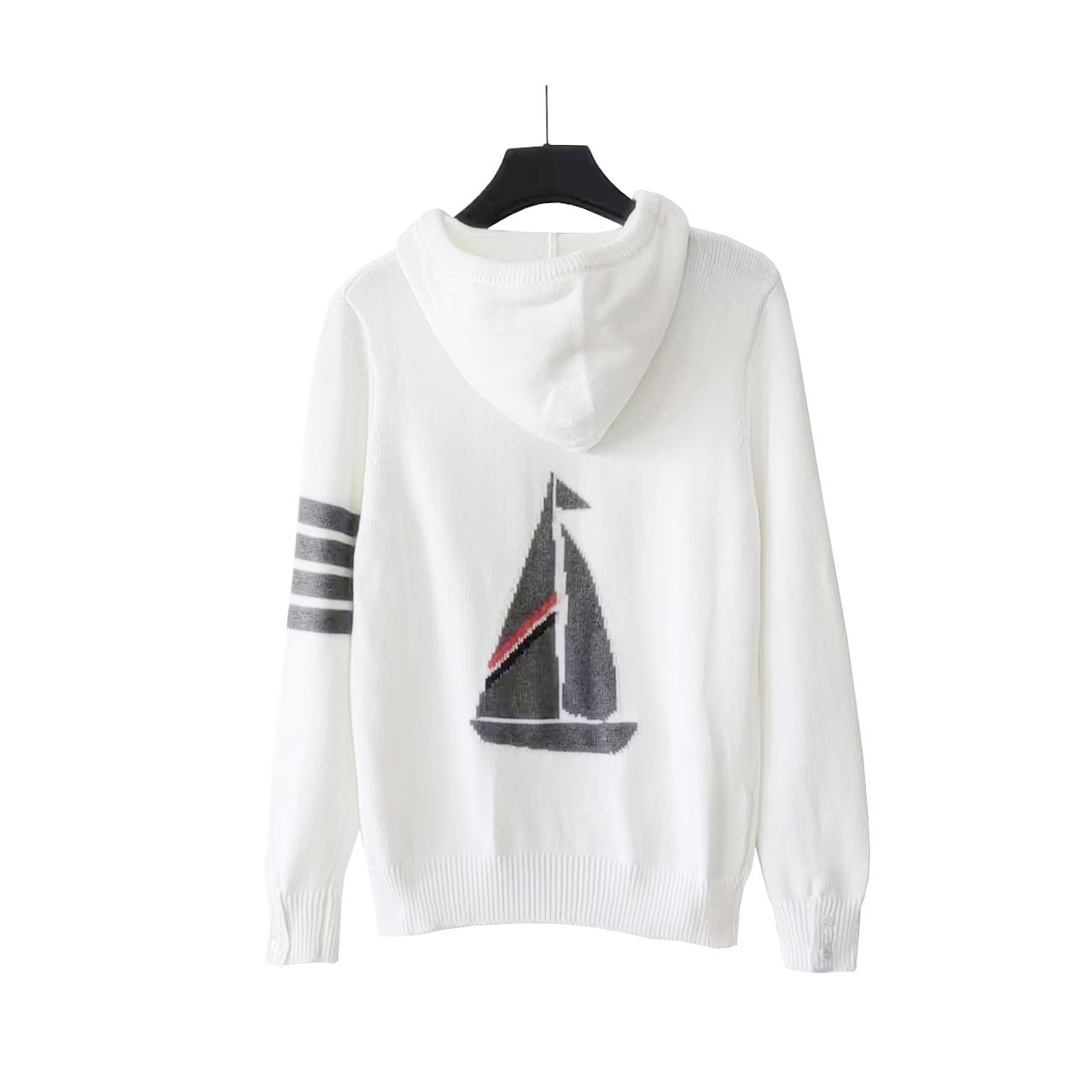 本地自取 P260 实拍细节图+尺码表
THOM BROWNE 汤姆布朗 .TB四条杠后背帆船图案拉链毛衣
(TB帆船图案拉链开衫四条杠羊毛混纺毛衣)
料子采用羊毛混纺
拉链采用TB字母拉链头对版
柔软舒适 生产采用日本进口自动针织机织造 针路紧密 袖子四条杠针织而成 扣子采用天然贝壳口 版型可修身可宽松 舒适透气 男女同款
三标齐 包装吊牌齐全 可加全套礼盒包装
颜色:藏青色/灰色/白色/卡其/黑色 TB18@
尺码:1/2/3/4