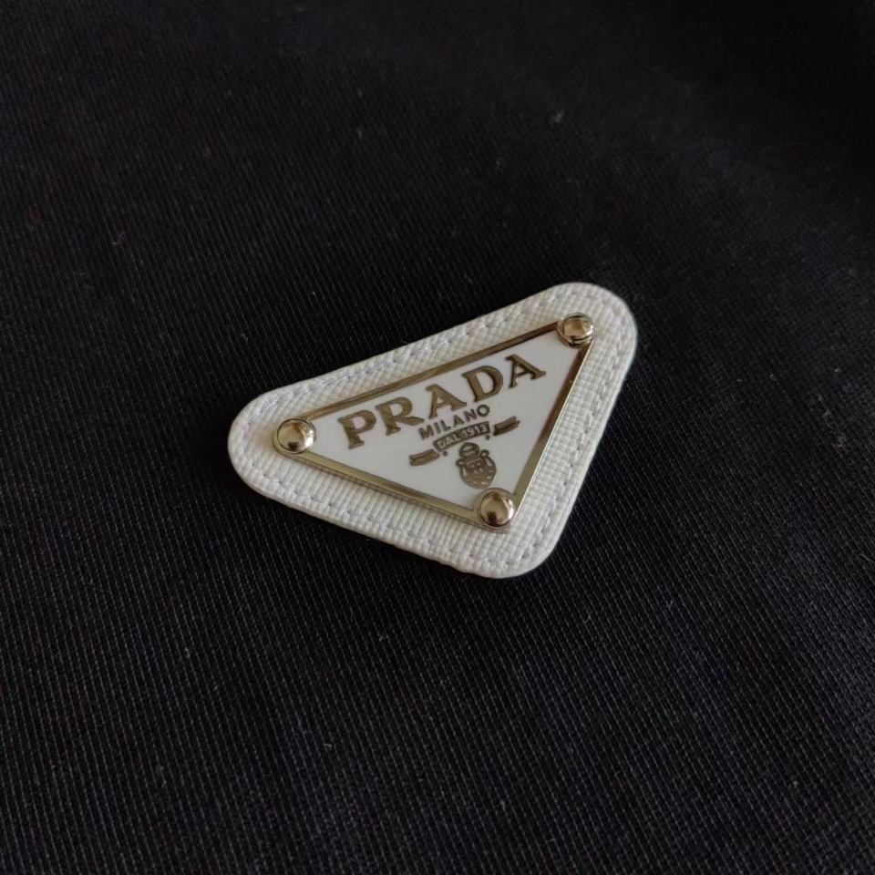 PRADA 普拉达 24SS三角标手袖印花短袖T桖 白色 黑色