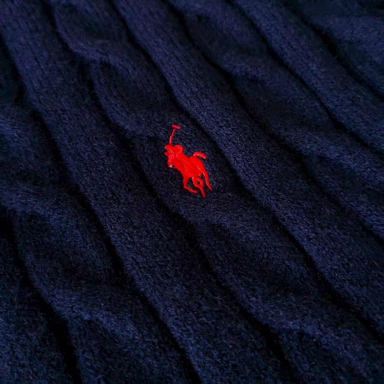 Ralph Lauren/拉夫劳伦 纯色LOGO刺绣圆领套头长袖毛衣 - 胸前精美小标刺绣