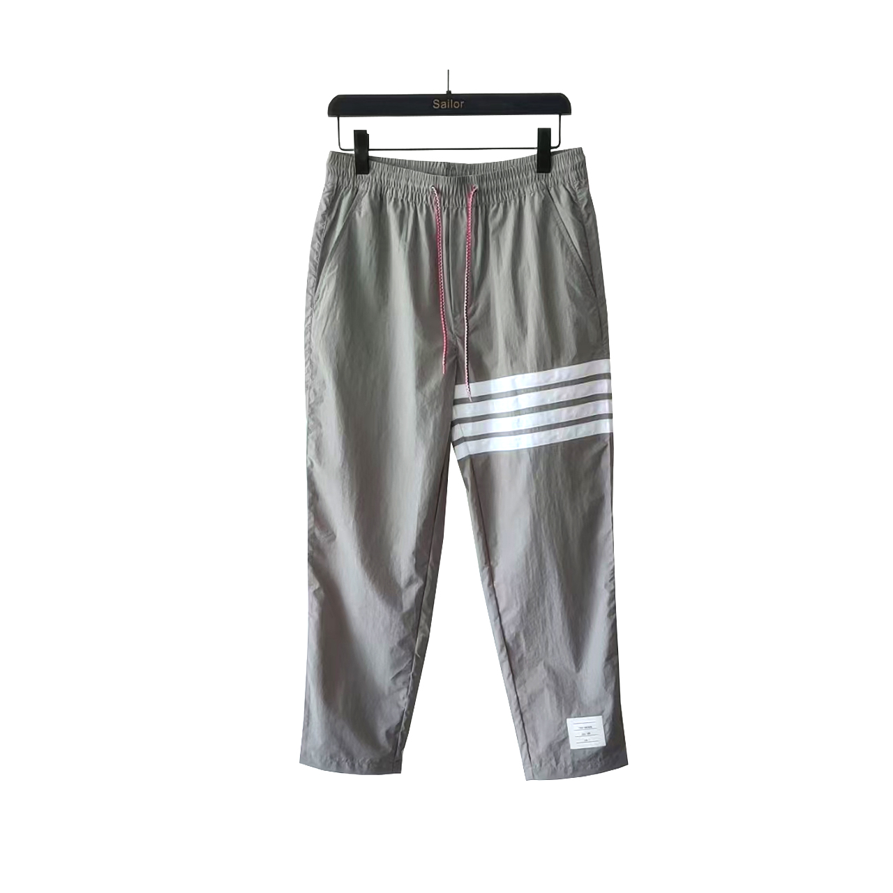 _d8p9s99wu1qyQUA6NoMmCCiFAT81cQp6FcrwXqg