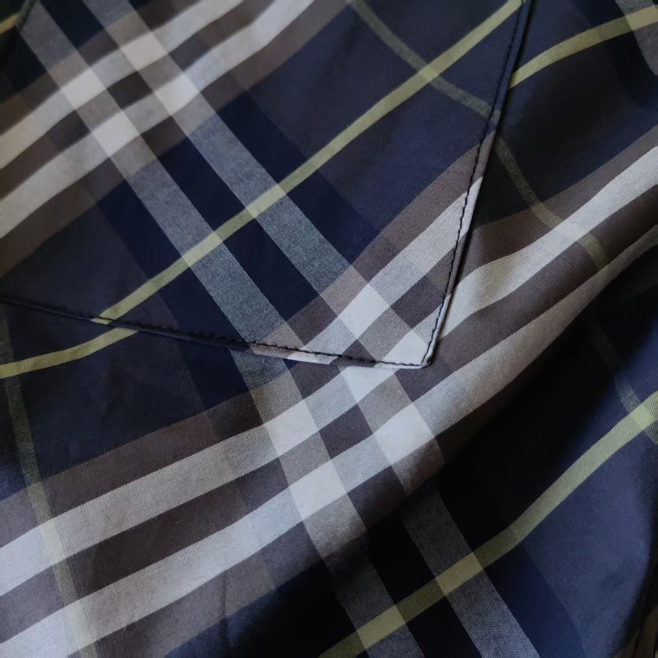 Burberry/巴宝莉 斜格经典元素新款衬衫