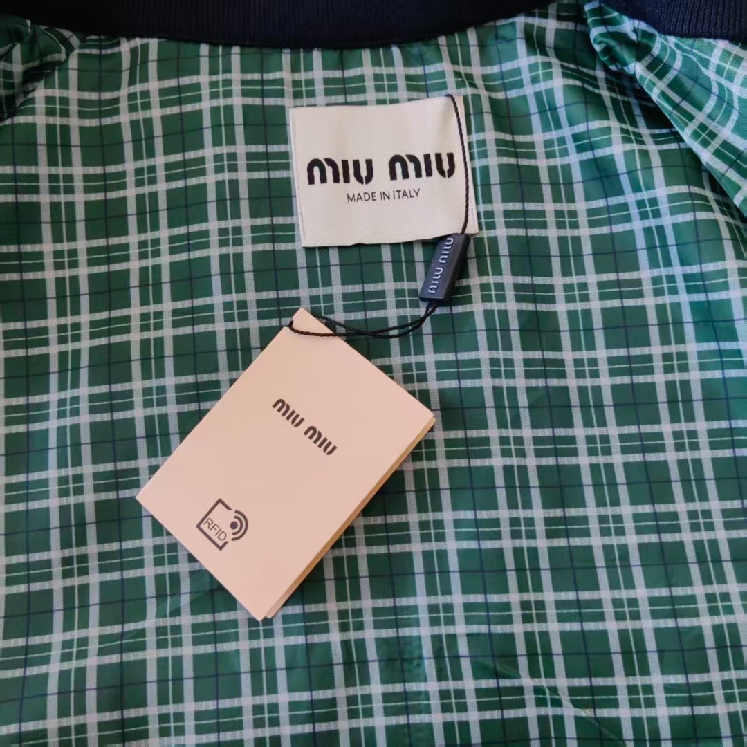 MIU MIU/缪缪 字母激光刺绣立领长袖夹克外套 石灰 藏青