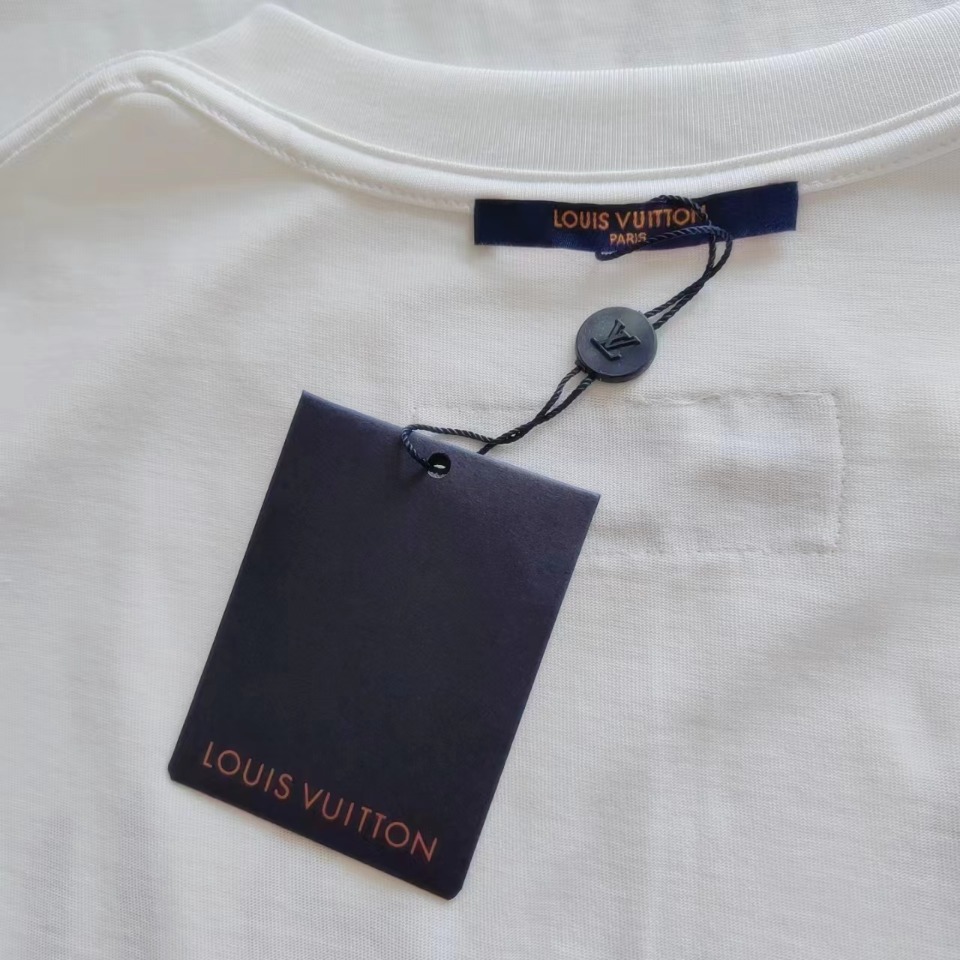 实拍细节图 Louis Vuitton/路易威登 泼墨涂鸦字母印花 黑色 白色