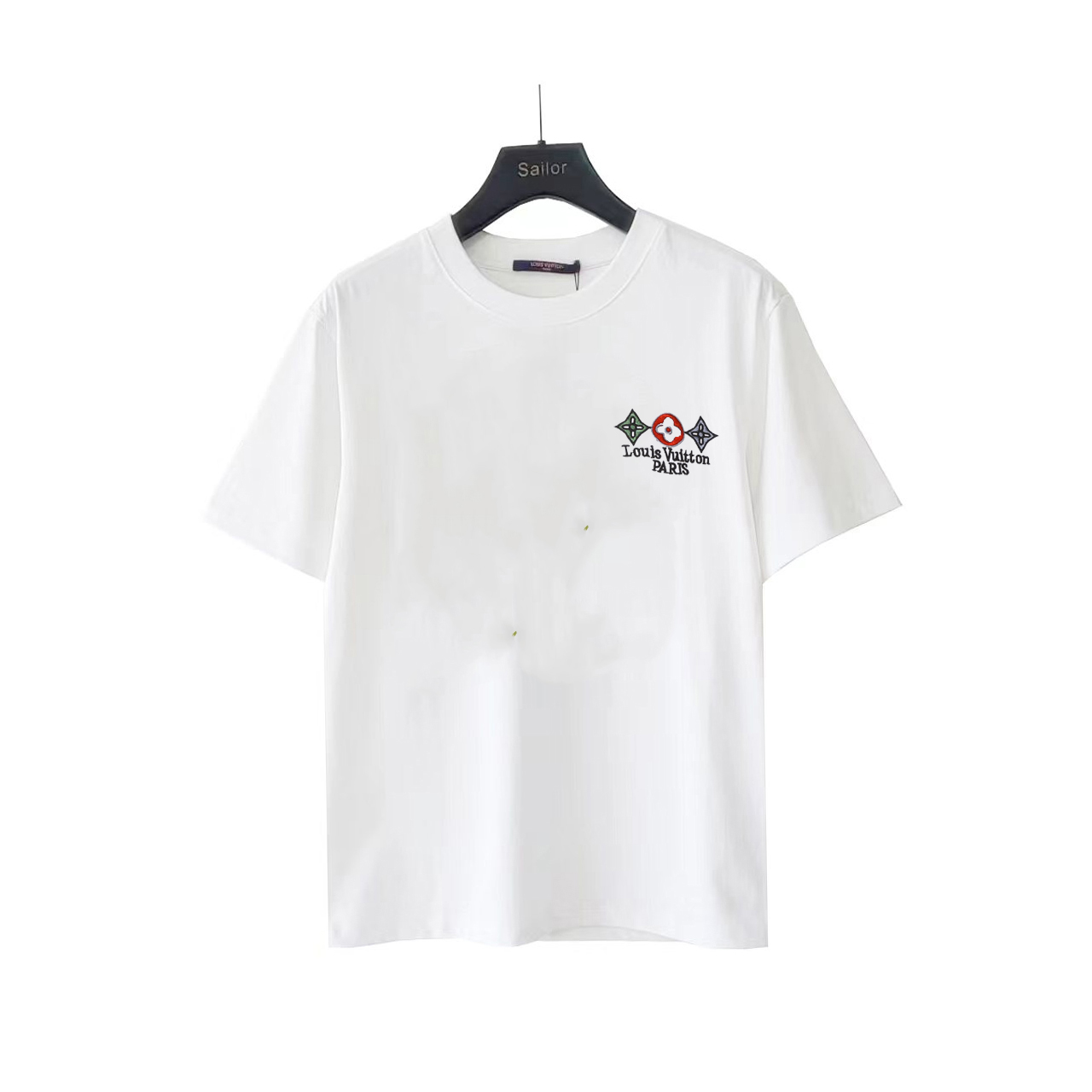 LOUIS VUITTON/路易威登 早春新款 刺绣LV字母短袖 黑色/白色-Top High Quatity Cheap Sneakers Fashion Clothing Clothes Bags handbags Shoes of all Brand wholesale With The best Quality And Beautiful Price from China Factory Chinese suppliers wholesaler seller LOUIS VUITTON/路易威登 早春新款 刺绣LV字母短袖 黑色/白色