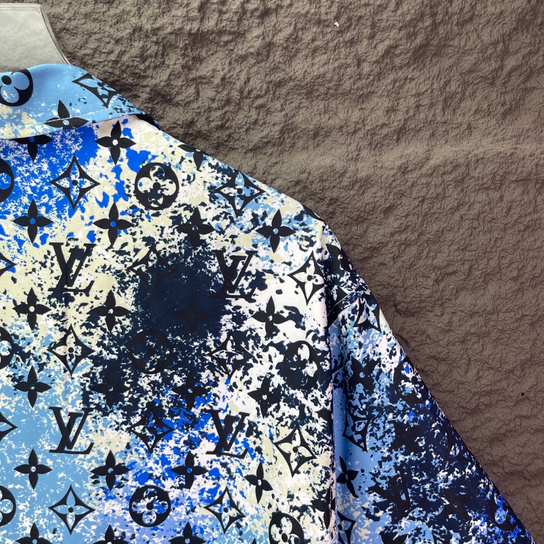 LOUIS VUITTON 路易威登 水墨涂鸦衬衫-Chinese UA Cheap High Quatity Brand Clothes Bags handbags Sneakers wholesale wholesaler seller from China Factory suppliers Fashion Clothing Shoes best Quality Beautiful Price LOUIS VUITTON 路易威登 水墨涂鸦衬衫