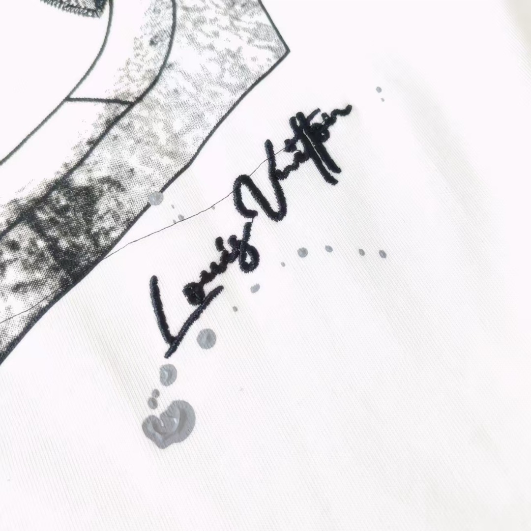 Louis Vuitton路易威登 刺绣logo高克重短袖 黑色 白色