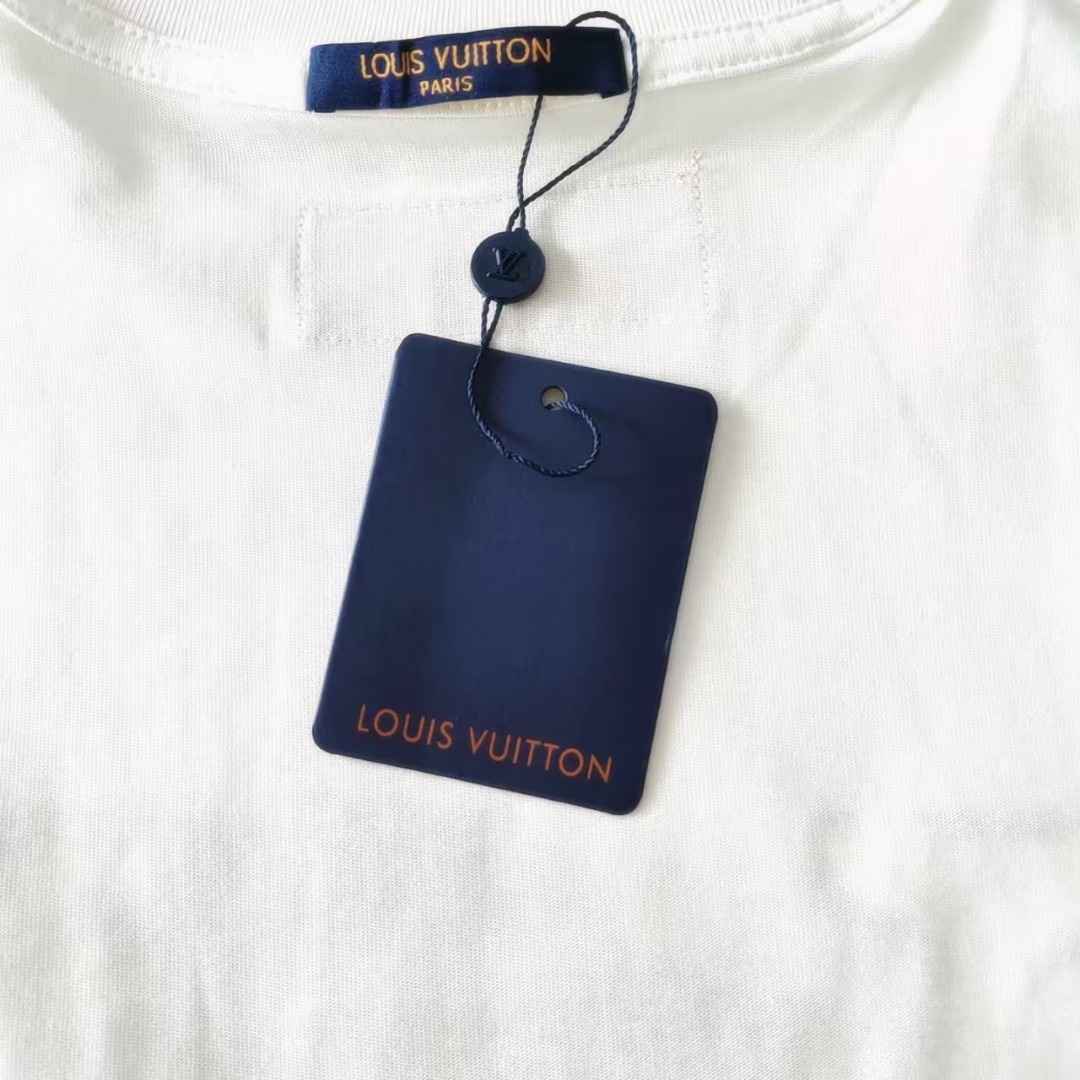 LOUIS VUITTON路易威登 泼墨涂鸦字母高克重短袖 黑色 白色-莆田鞋,莆田鞋货源,高仿鞋,高仿鞋货源,安福档口,莆田高仿鞋,莆田鞋批发,高仿鞋批发,莆田高仿运动鞋,高仿运动鞋,莆田运动鞋 LOUIS VUITTON路易威登 泼墨涂鸦字母高克重短袖 黑色 白色