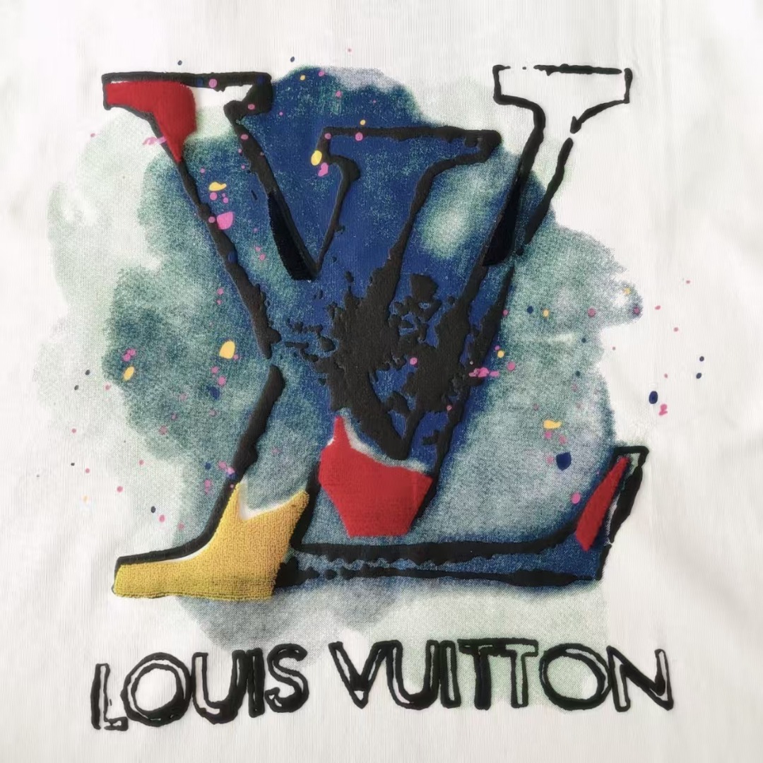 LOUIS VUITTON路易威登 泼墨涂鸦字母高克重短袖 黑色 白色-莆田鞋,莆田鞋货源,高仿鞋,高仿鞋货源,安福档口,莆田高仿鞋,莆田鞋批发,高仿鞋批发,莆田高仿运动鞋,高仿运动鞋,莆田运动鞋 LOUIS VUITTON路易威登 泼墨涂鸦字母高克重短袖 黑色 白色