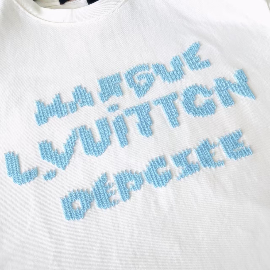 LOUIS VUITTON路易威登 重工刺绣短袖 黑色 白色-Chinese UA Cheap High Quatity Brand Clothes Bags handbags Sneakers wholesale wholesaler seller from China Factory suppliers Fashion Clothing Shoes best Quality Beautiful Price LOUIS VUITTON路易威登 重工刺绣短袖 黑色 白色