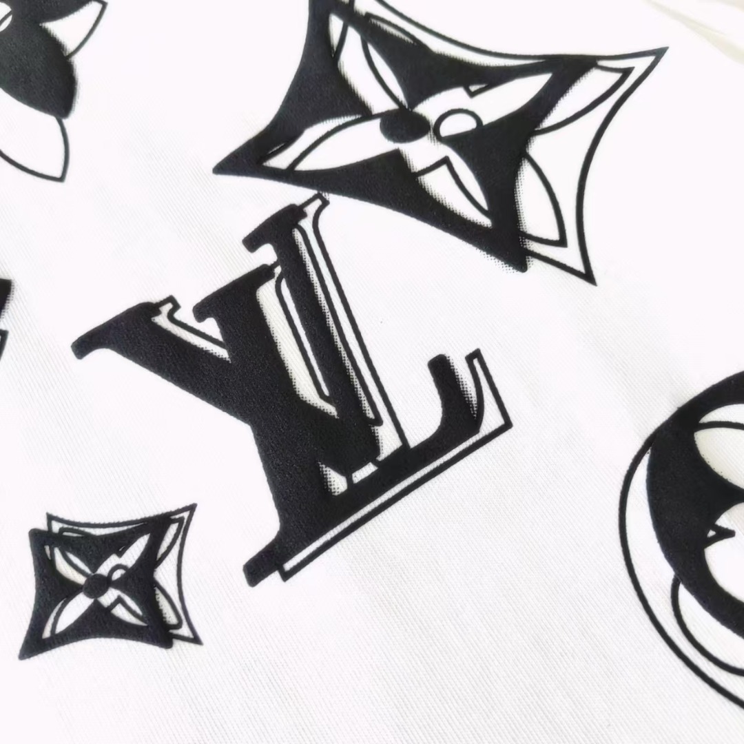Louis Vuitton路易威登 立体字母logo印花短袖 黑色 白色