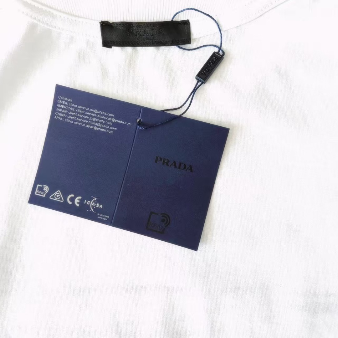 PRADA 普拉达 大三角印花刺绣字母短袖T恤 白色 黑色-Chinese UA Cheap High Quatity Brand Clothes Bags handbags Sneakers wholesale wholesaler seller from China Factory suppliers Fashion Clothing Shoes best Quality Beautiful Price PRADA 普拉达 大三角印花刺绣字母短袖T恤 白色 黑色