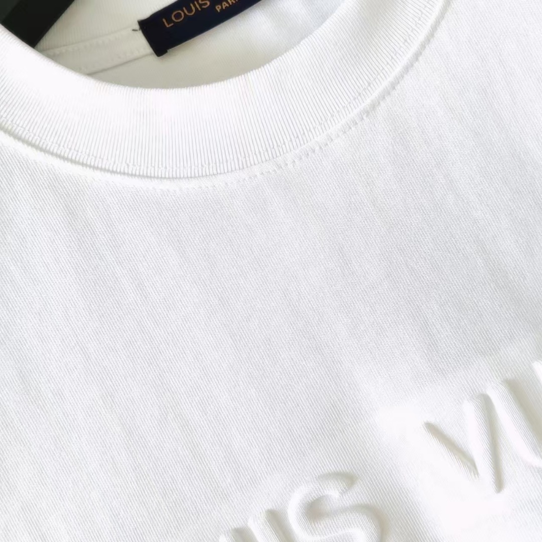 Louis Vuit*on/路易威登 浮雕字母logo短袖T桖