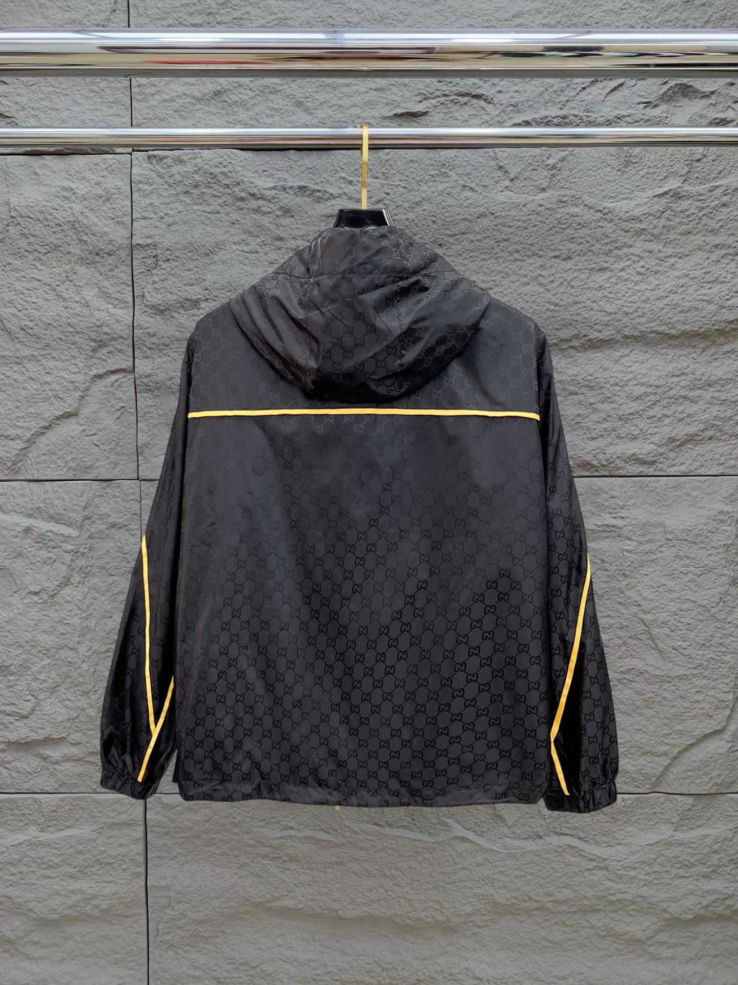 Alternative view of Jacket 01846