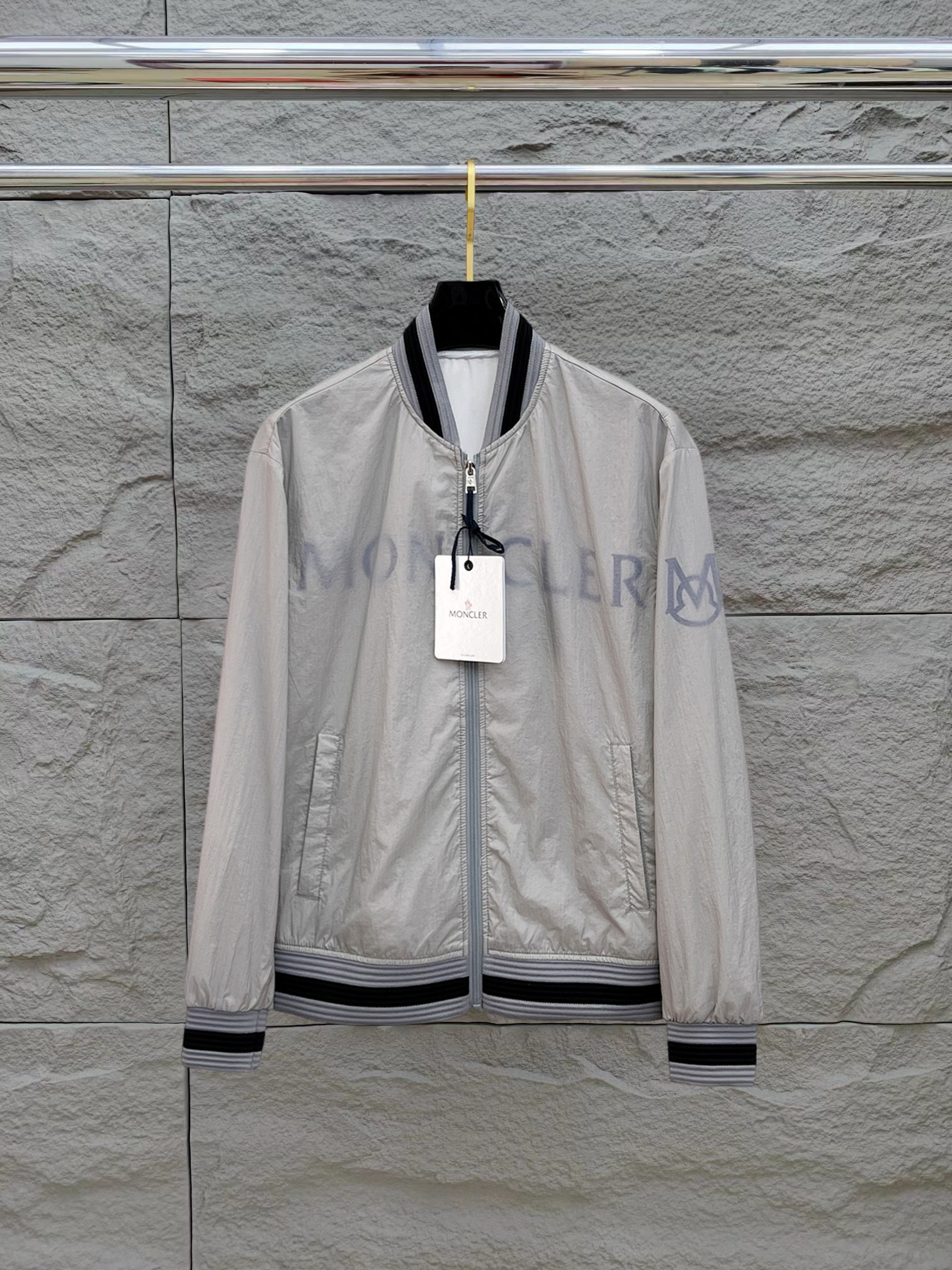 Moncler Jacket 01837
